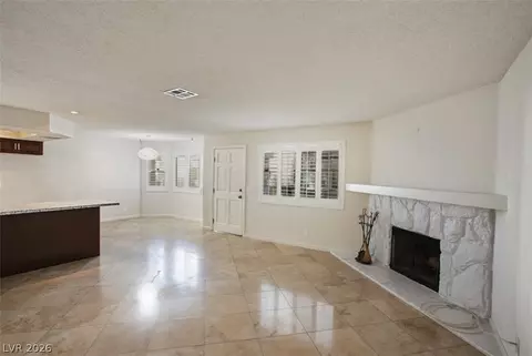 929 Boulder Mesa Dr #102, Las Vegas, NV 89128