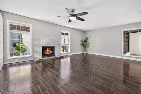 2764 Heritage Ct, Las Vegas, NV 89121