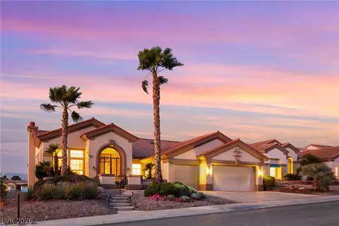 10033 Villa Ridge Dr, Las Vegas, NV 89134