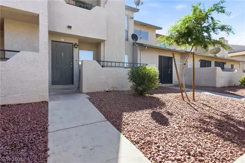 3769 Carlyle Dr #67, Las Vegas, NV 89115
