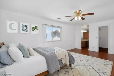 Bedroom - 3698 Laughlin Blvd, Laughlin, NV 89029 photo 1 of 6