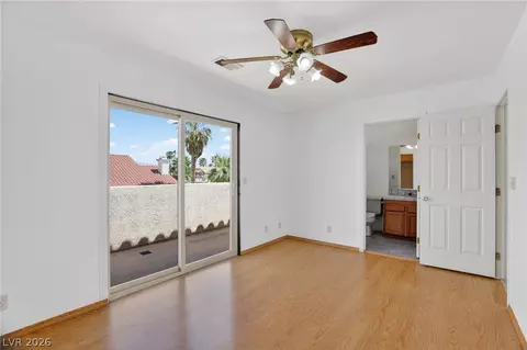 Bedroom - 3698 Laughlin Blvd, Laughlin, NV 89029 photo 3 of 6