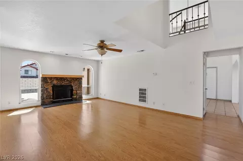 Living - 3698 Laughlin Blvd, Laughlin, NV 89029 photo 7 of 8
