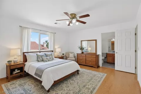 Bedroom - 3698 Laughlin Blvd, Laughlin, NV 89029 photo 4 of 6