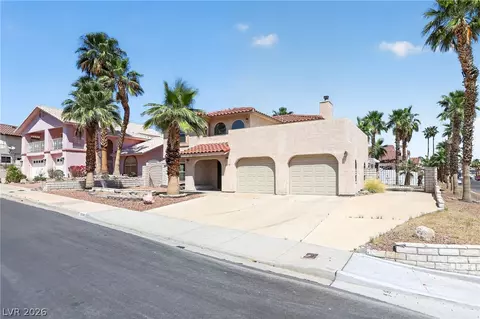 Exterior - 3698 Laughlin Blvd, Laughlin, NV 89029 photo 4 of 8