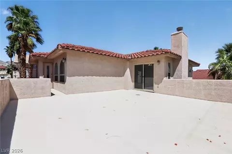 Exterior - 3698 Laughlin Blvd, Laughlin, NV 89029 photo 6 of 8
