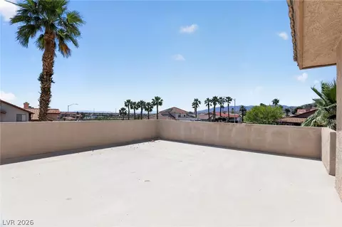 Exterior - 3698 Laughlin Blvd, Laughlin, NV 89029 photo 5 of 8