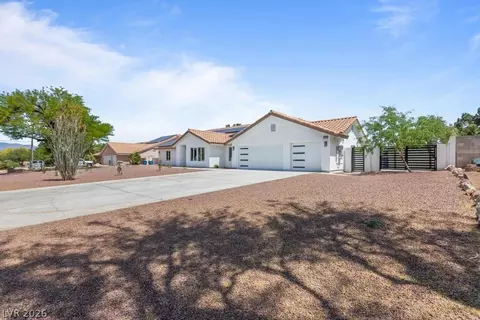 3360 N Pioneer Way, Las Vegas, NV 89129