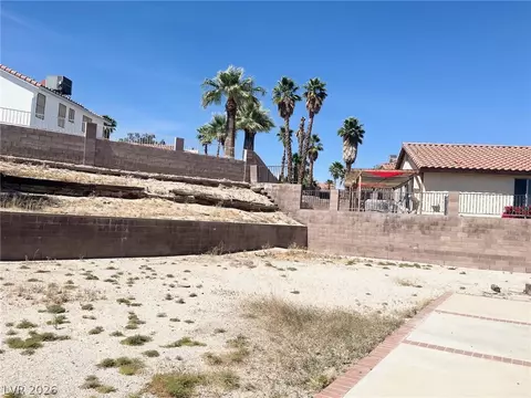 Exterior - 3047 Soledad Dr, Laughlin, NV 89029 photo 4 of 8