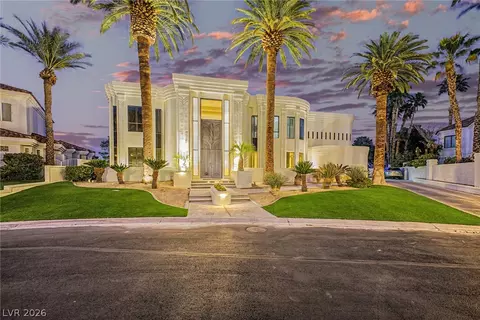 46 Gulf Stream Ct, Las Vegas, NV 89113