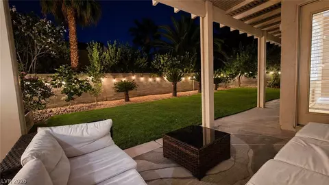 7901 Brent Leaf Ave, Las Vegas, NV 89131