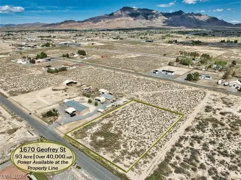 1670 Geofrey St, Pahrump, NV 89060