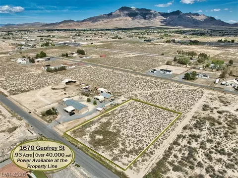 1670 Geofrey St, Pahrump, NV 89060