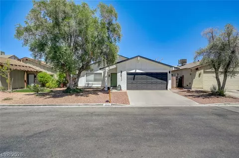 4840 Summerhill Rd, Las Vegas, NV 89121