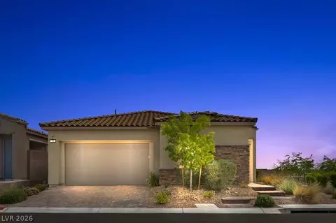 70 Nine Mile Creek Dr, Las Vegas, NV 89138