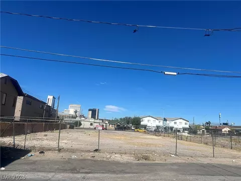 310 N 9th St, Las Vegas, NV 89101