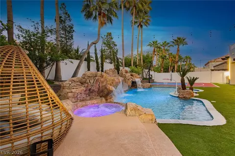 9498 Malasana Ct, Las Vegas, NV 89147