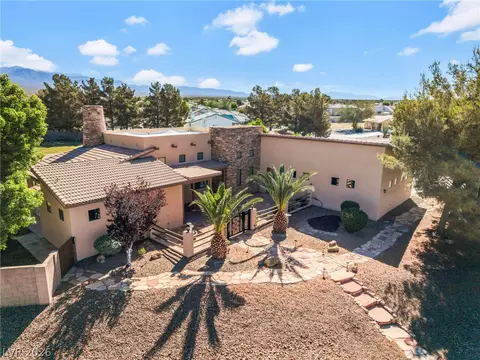 5500 Mary Lou St, Pahrump, NV 89061