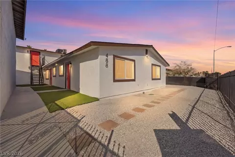 488 Albert Ave, Las Vegas, NV 89119