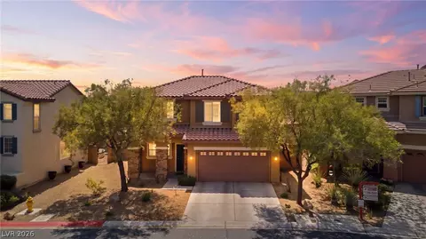 8801 Cavern Peak Dr, Las Vegas, NV 89178