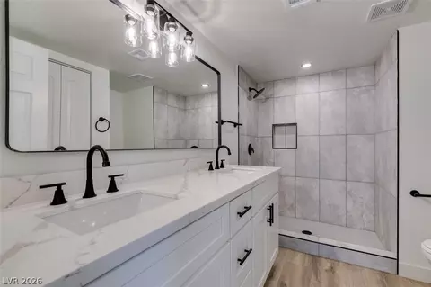 4702 Obannon Dr #A, Las Vegas, NV 89102
