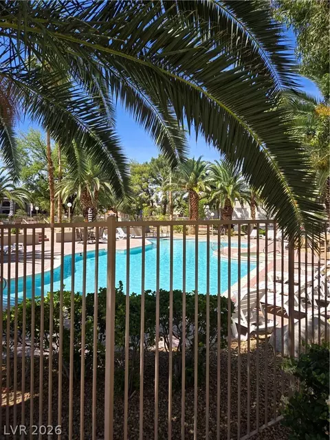 6480 Annie Oakley Dr #212, Las Vegas, NV 89120