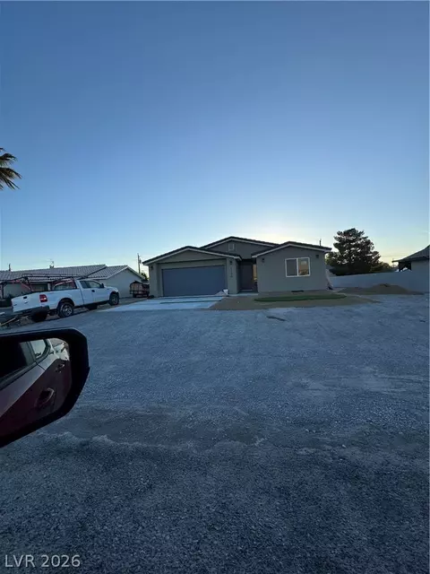 1280 S Yosemite Ave, Pahrump, NV 89048
