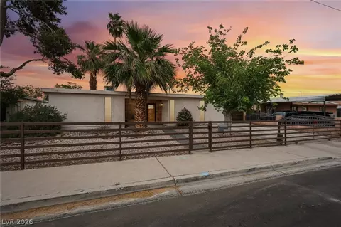 3709 Sunrise Ave, Las Vegas, NV 89110