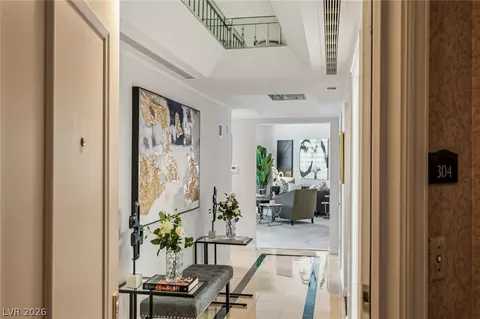 2877 Paradise Rd #304, Las Vegas, NV 89109