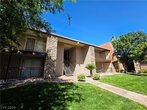 5121 River Glen Dr #138, Las Vegas, NV 89103
