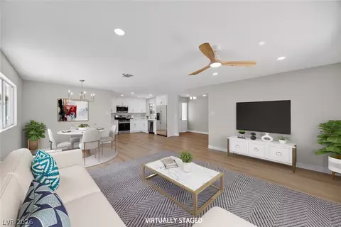 2484 Anglia St, Las Vegas, NV 89142