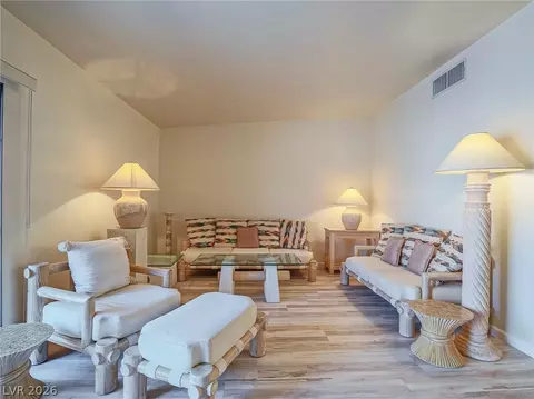 2851 S Valley View Blvd #1178, Las Vegas, NV 89102
