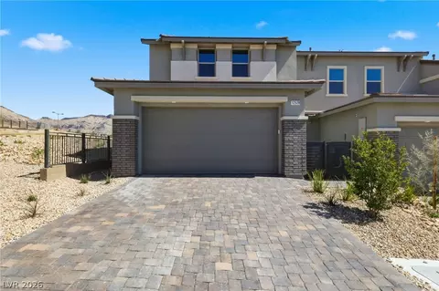 12528 Kings Creek Pl, Las Vegas, NV 89138