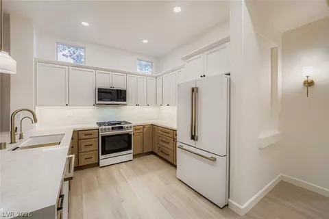 2409 Sierra Sage St, Las Vegas, NV 89134