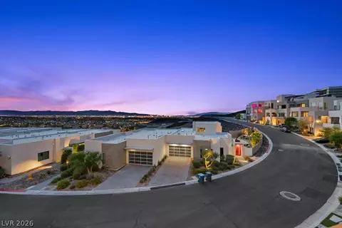 386 Solitude Peak Ln, Henderson, NV 89012