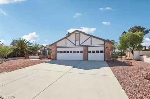 3305 Palmdesert Way, Las Vegas, NV 89120