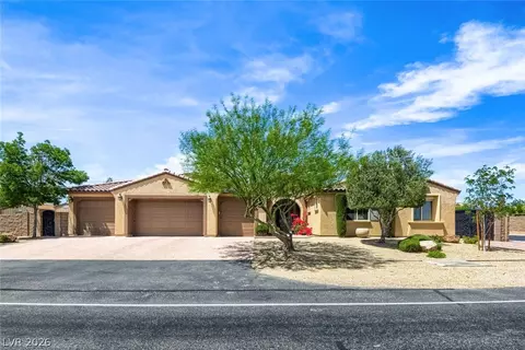 8935 Gagnier Blvd, Las Vegas, NV 89113