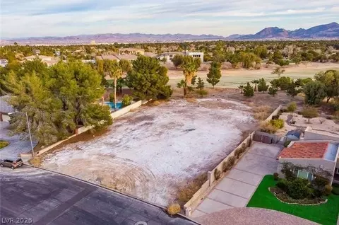 3015 La Mesa Dr, Henderson, NV 89014