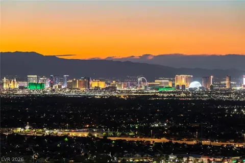 426 Tranquil Peak Ct, Henderson, NV 89012