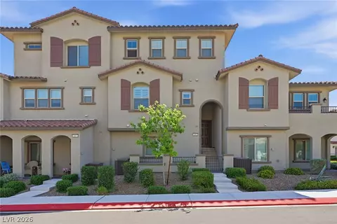 161 Petaluma Valley Dr, Las Vegas, NV 89138