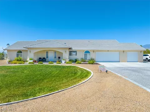 840 E Deerskin St, Pahrump, NV 89048