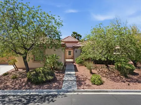 7301 Mount Kearsarge St, Las Vegas, NV 89131