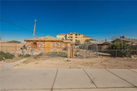 1220 E Ogden Ave, Las Vegas, NV 89101