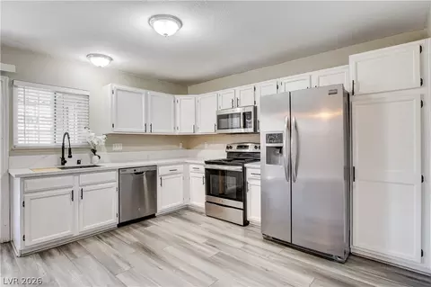 2510 Paradise Village Way, Las Vegas, NV 89120