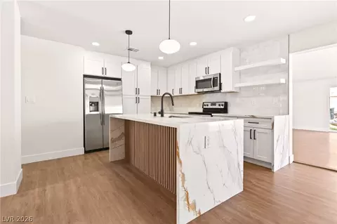 5300 Sugarfoot Ave, Las Vegas, NV 89107