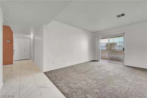 2725 S Nellis Blvd #1154, Las Vegas, NV 89121