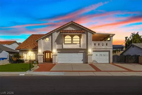 2256 River City Dr, Laughlin, NV 89029