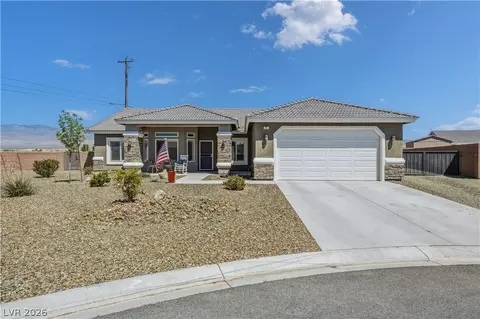 11 Weeping Willow Ct, Pahrump, NV 89048