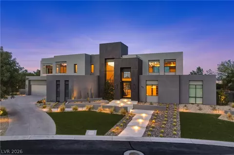 98 Sun Glow Ln, Las Vegas, NV 89135