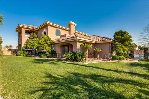 5876 Lindell Rd, Las Vegas, NV 89118